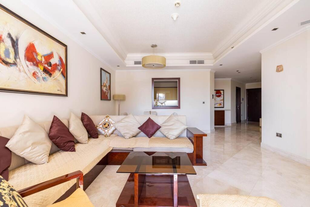 Luxury 1 Bedroom With A Private Beach Taj Granduer Residence At Palm Dubai Ngoại thất bức ảnh