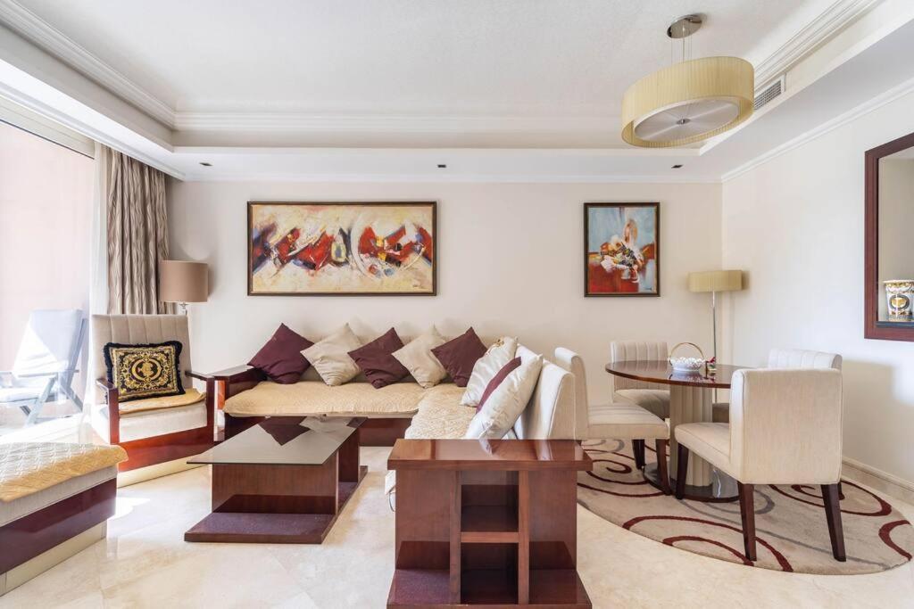 Luxury 1 Bedroom With A Private Beach Taj Granduer Residence At Palm Dubai Ngoại thất bức ảnh