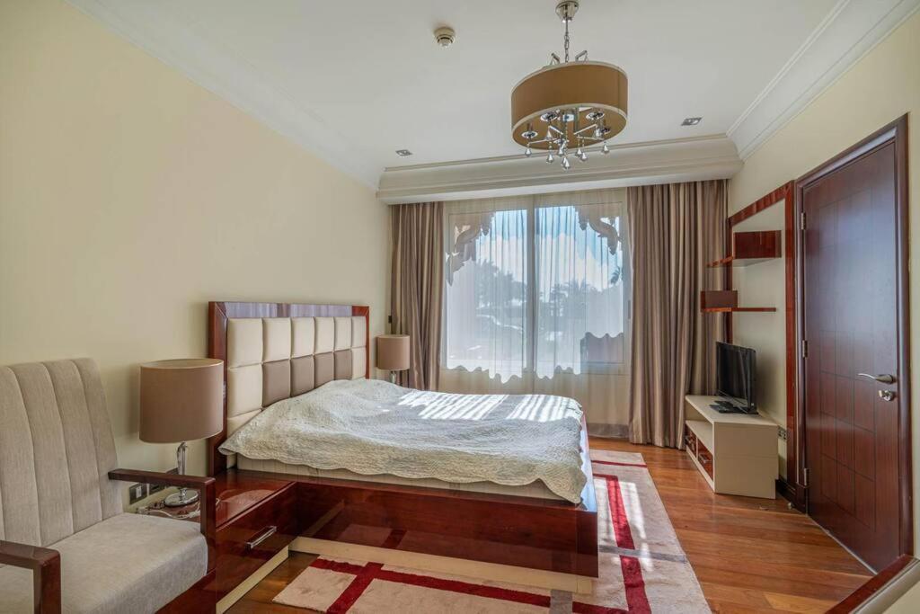 Luxury 1 Bedroom With A Private Beach Taj Granduer Residence At Palm Dubai Ngoại thất bức ảnh
