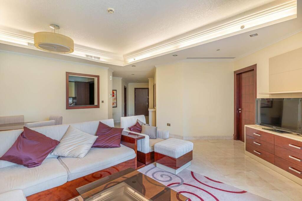 Luxury 1 Bedroom With A Private Beach Taj Granduer Residence At Palm Dubai Ngoại thất bức ảnh